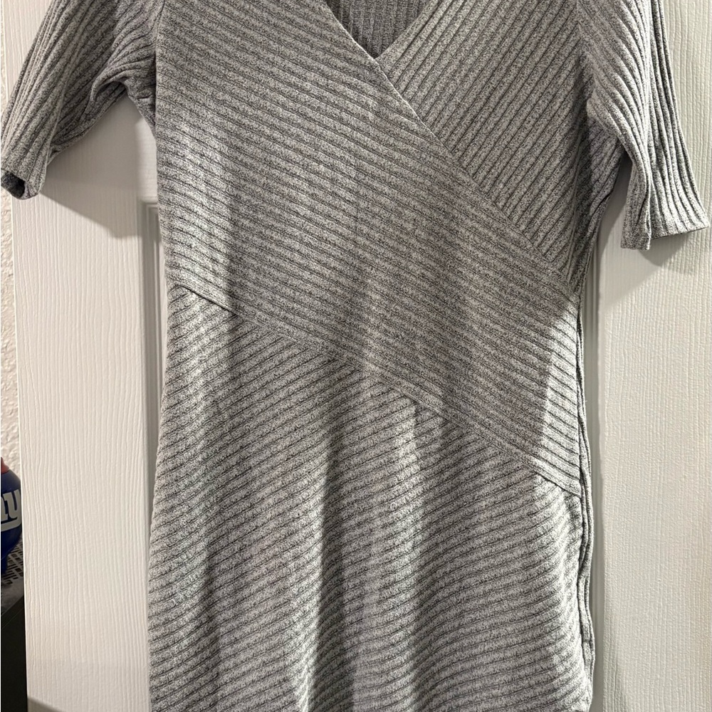 *moving sale* Candie's Heather Gray Ribbed V-Neck Dress